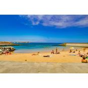 2 SCHLAFZIMMER FERIENWOHNUNG DiREKT AM STRAND