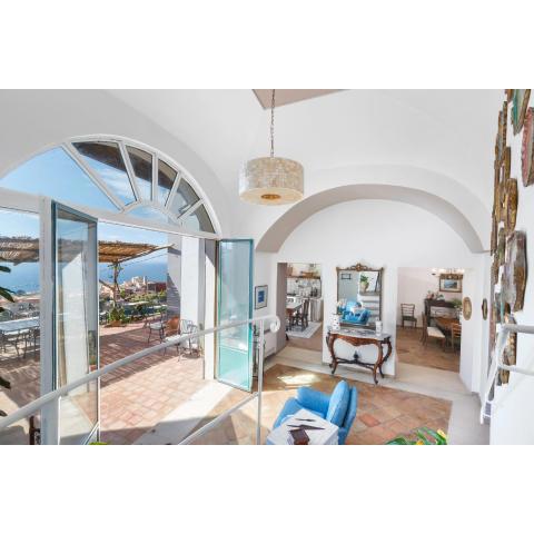 7 bedrooms house with sea view enclosed garden and wifi at Massa Lubrense 2 km away from the beach