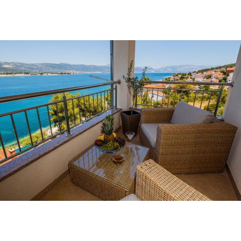 Apartment IslandSea - high end retreat with breathtaking sea views