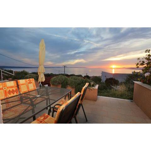 Apartment Smile Podstrana