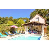 Awesome home in Saint-Sauveur-Lalande with Outdoor swimming pool, WiFi and 3 Bedrooms