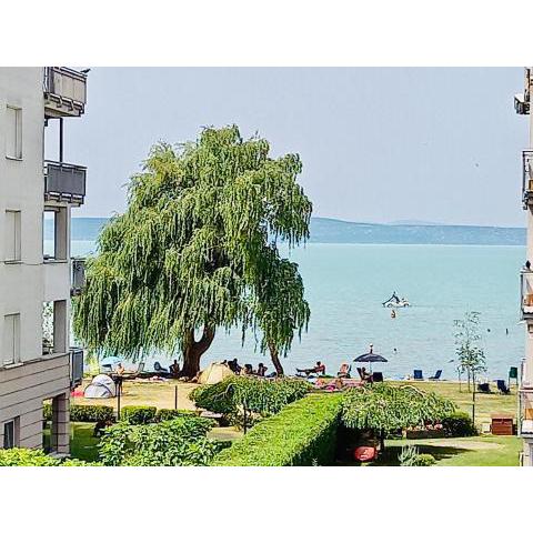 Balaton BeachSide Apartman Siófok N2