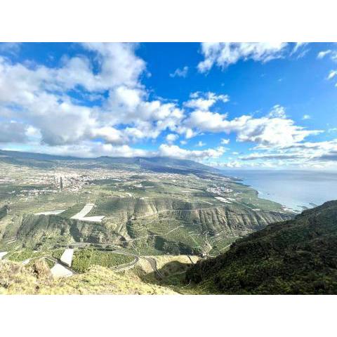 Bonito apartamento con Wifi y estupenda vista a la montañas