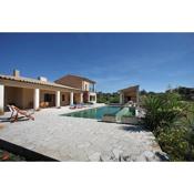 Elegant and modern designed with comfort and style, Special prices Car Hire for the Guests