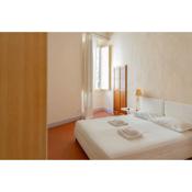 Elegant Apartment Near Piazza Della Signoria