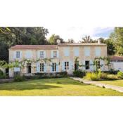 ENTRE PIERRE ET BOIS