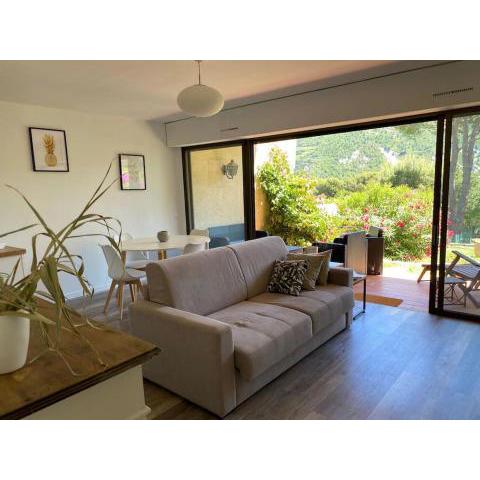 Le Corton - 45m2 - Parking - Jardin - Wifi