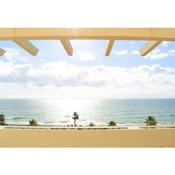 Magnífico ático frente al mar en Ricón de la Victoria