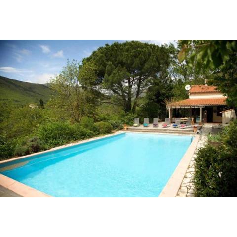 Noumanat - A Pyrenean Escape