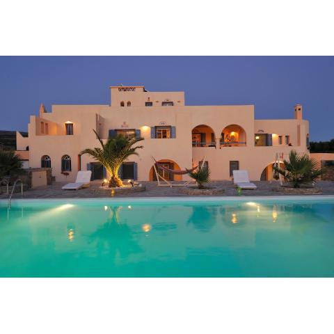 Parian Holiday Villas