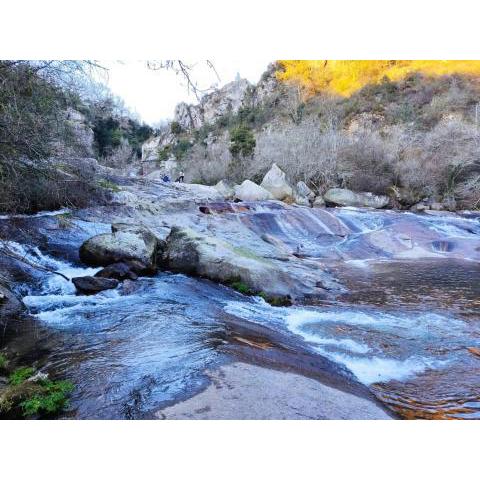 Pension Grupo Arcanos Atenea & Via Romana