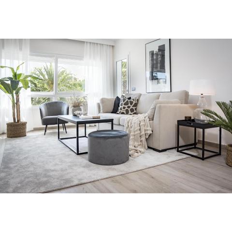 PR - Stunning flat front line beach Puerto Banus