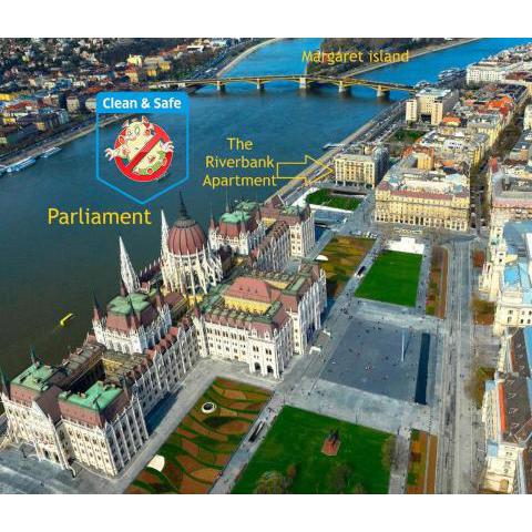 Riverbank Apartment At Parliament