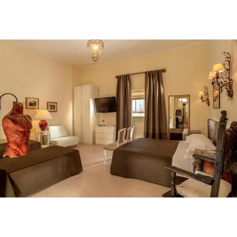 Roma Central Guest House