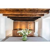 Shades of Como with Private Terrace by Rent All Como