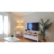 Sherryflat Laurel - Parking