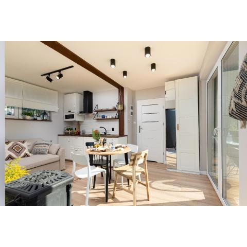 Unikatowy Domek z Kontenera Morskiego