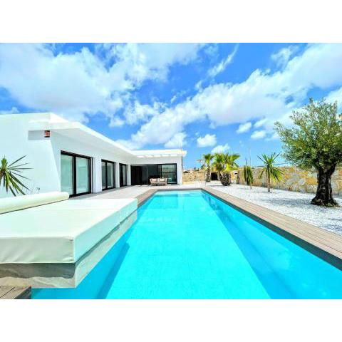 Villa Dali Ciudad Quesada by Villas&You