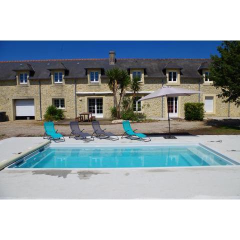 Villa de 4 chambres avec piscine privee jardin clos et wifi a Cricqueville en Bessin a 3 km de la plage