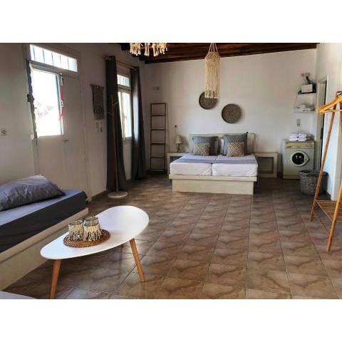 Vrachos House by the sea