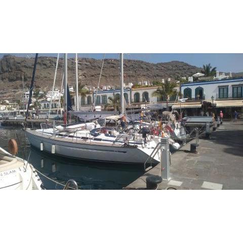 yacht La Perla Negra